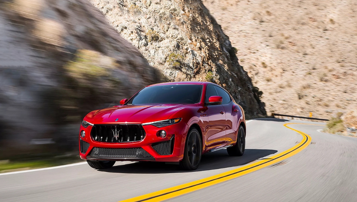 Maserati Levante की ये लग्ज़री कार है स्टाइल, सुरक्षा और स्मार्ट टेक्नोलॉजी का बेहतरीन मेल