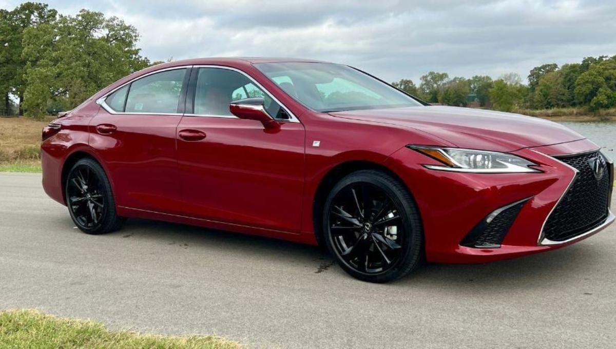 ₹63 लाख की लक्ज़री का अनुभव Lexus ES के शानदार फीचर्स और दमदार परफॉर्मेंस ने मचाई धूम