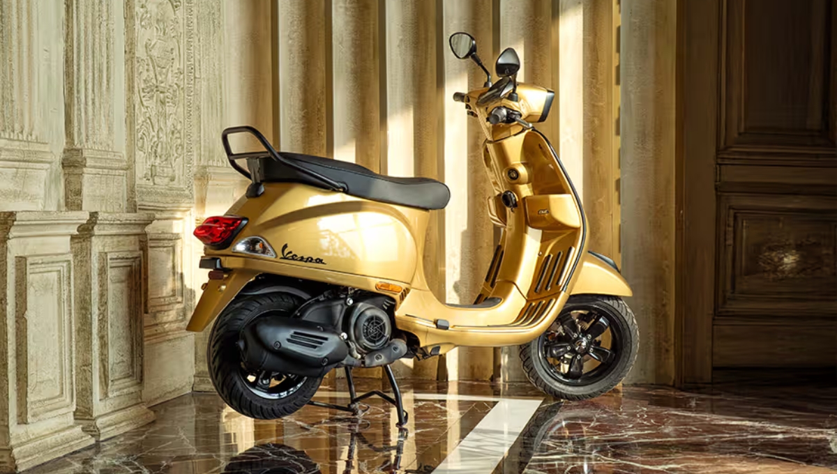 Vespa S: सिर्फ ₹1.30 लाख में शानदार लुक्स, डिजिटल फीचर्स और 86 kmph की स्पीड का कमाल