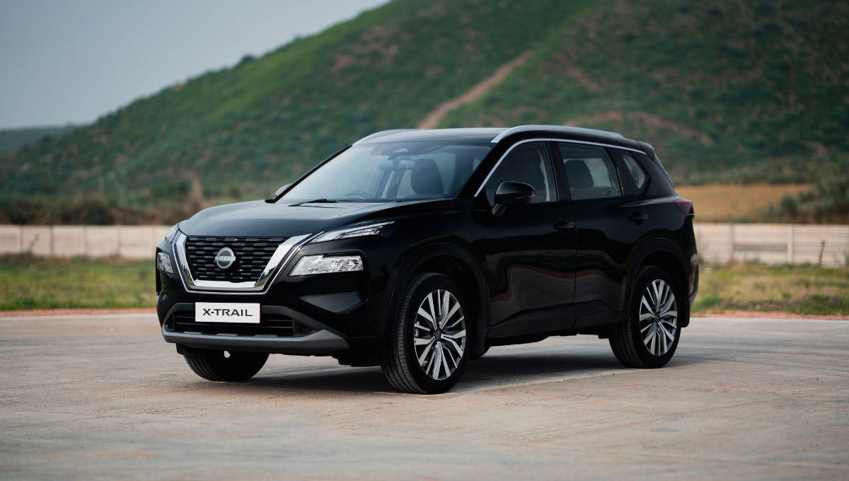 Nissan X-Trail 2025: ₹40 लाख में मिलेगी 7 सीटर लक्ज़री SUV, दमदार इंजन और पैनोरमिक सनरूफ के साथ