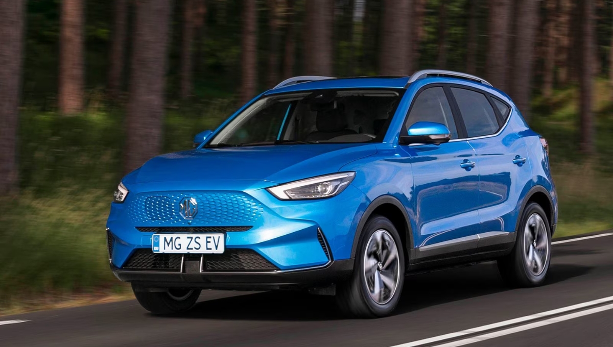 अब सफर होगा स्मार्ट और स्टाइलिश, MG ZS EV मात्र ₹18.98 लाख में 461KM रेंज और एडवांस टेक्नोलॉजी के साथ