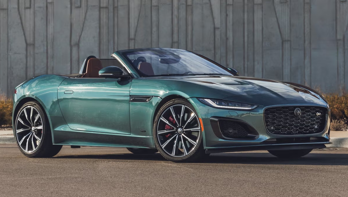 Jaguar F-TYPE 2013-2020: ₹2.50 करोड़ तक की सुपरकार, जो रफ्तार और लग्ज़री का अनोखा संगम है