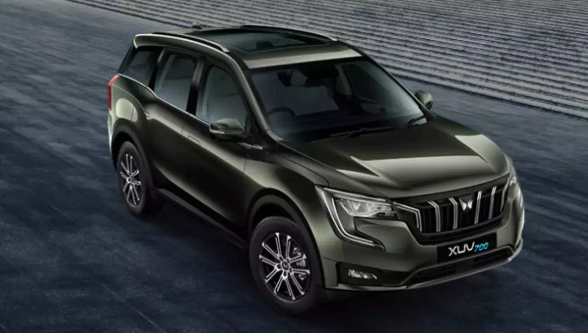 ₹14.03 लाख से शुरू होने वाली Mahindra XUV700: दमदार डीजल इंजन और 7-सीटर लग्ज़री SUV