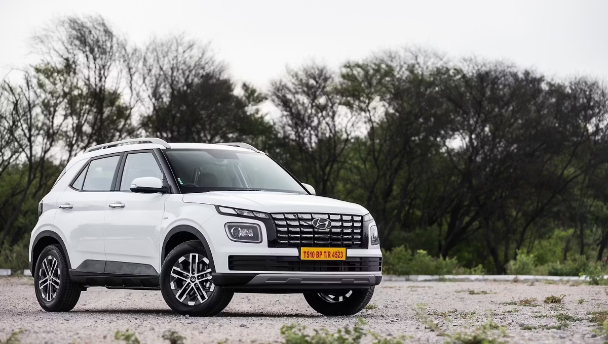 Hyundai Venue 2025: ₹7.94 लाख की कीमत में दमदार लुक और एडवांस फीचर्स वाली SUV