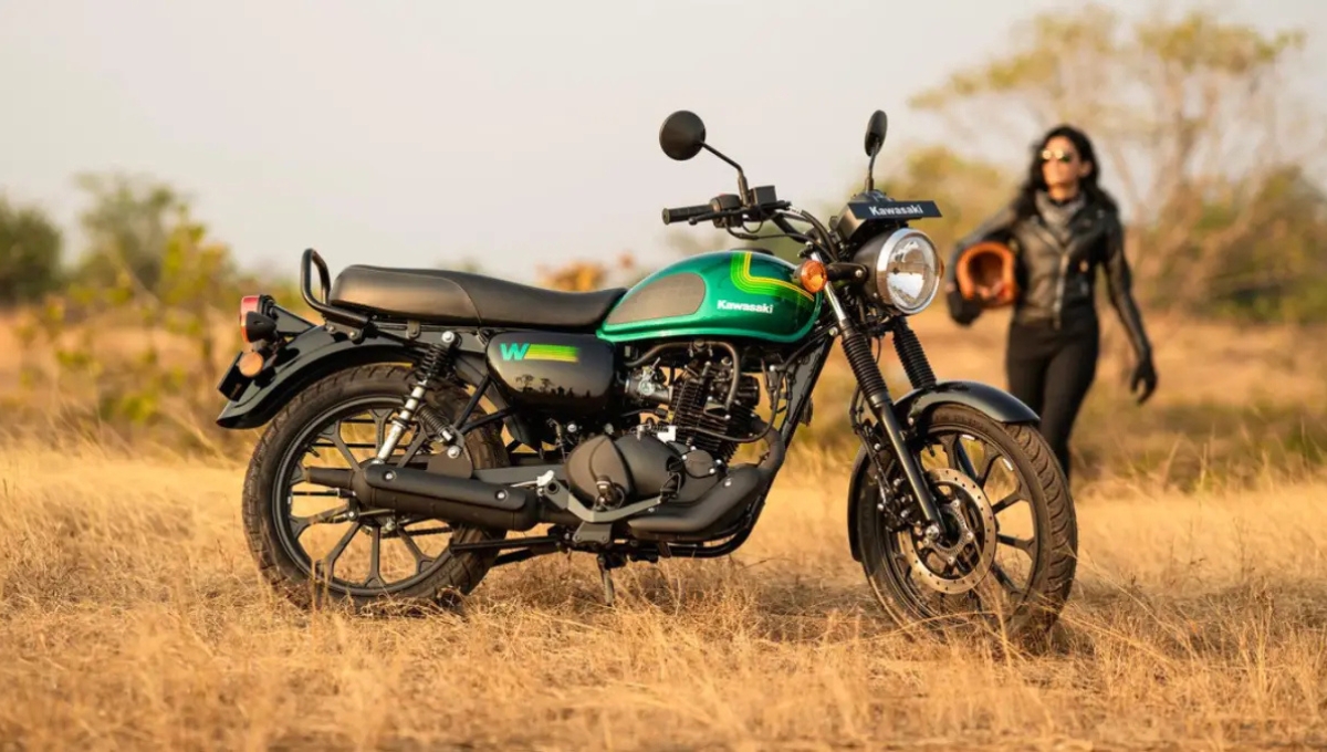 Kawasaki W175: शाही लुक और जबरदस्त माइलेज वाली दमदार बाइक, हर दिल को भा जाए ऐसी सवारी