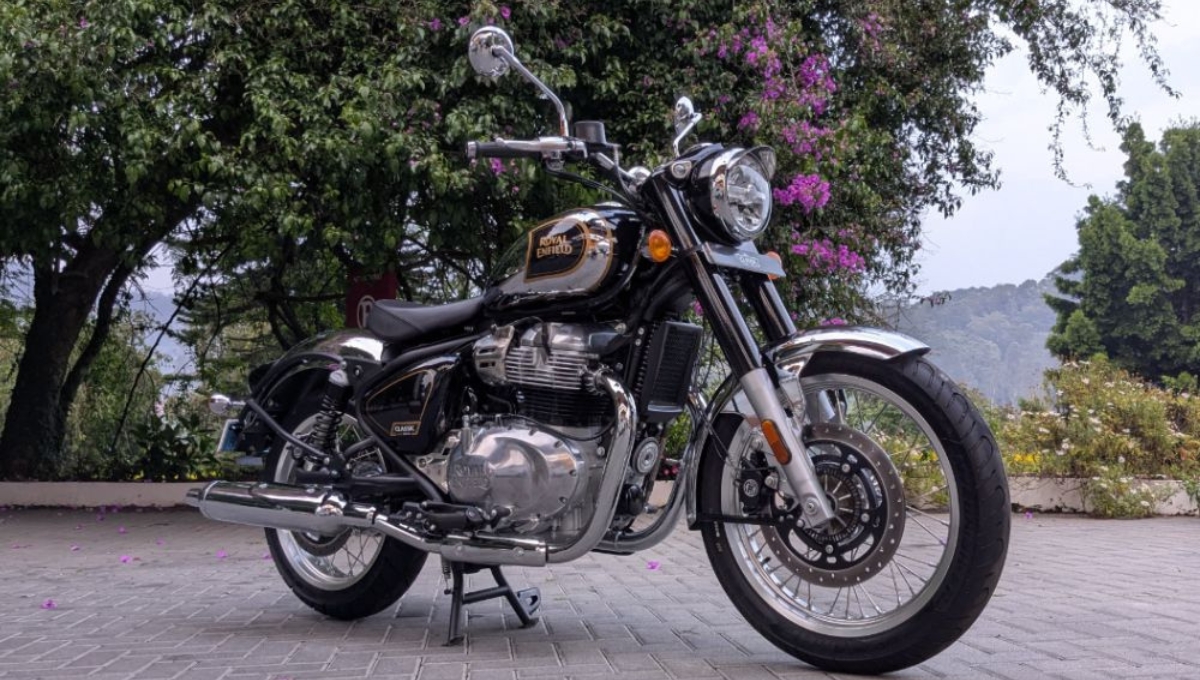 ₹3.50 लाख में दमदार शान और टेक्नोलॉजी: Royal Enfield Classic 650 की दिल छू लेने वाली कहानी