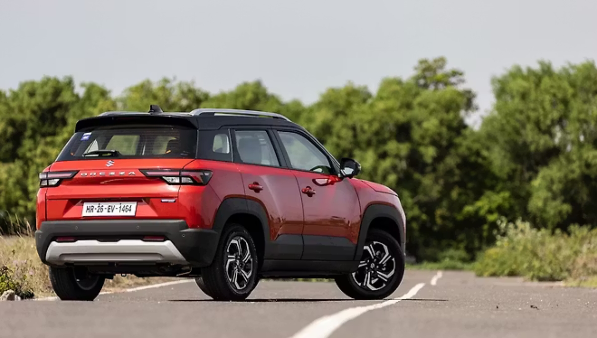 2025 की सबसे स्मार्ट SUV Maruti Brezza, कीमत सिर्फ ₹8.34 लाख से शुरू, फीचर्स देख हो जाएंगे हैरान