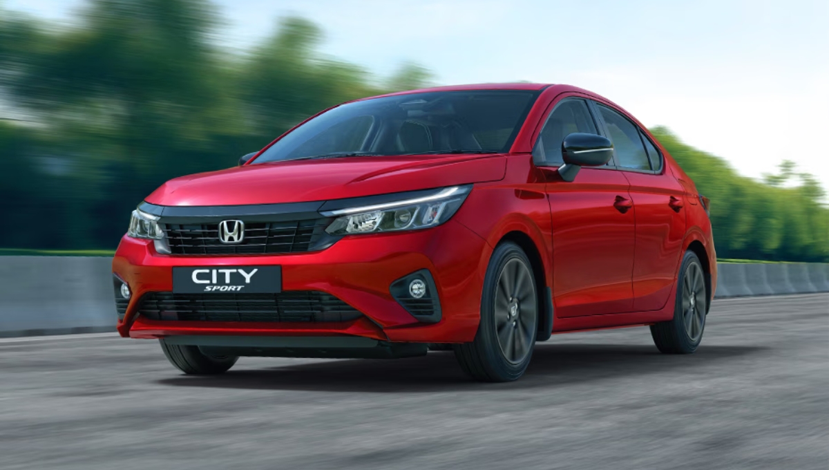 Honda City 2025: किफायती कीमत में सनरूफ, ADAS और 18.4 kmpl माइलेज का धमाका