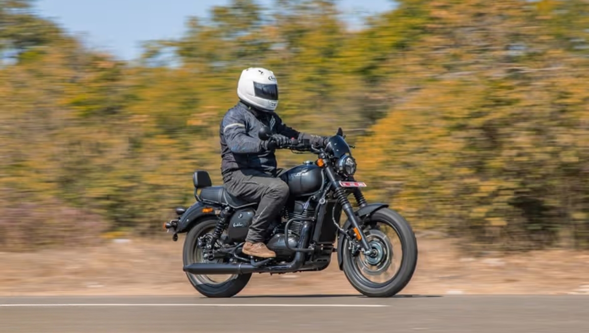 Yezdi Roadster: दमदार लुक्स और पावरफुल परफॉर्मेंस के साथ नई सवारी का अनुभव