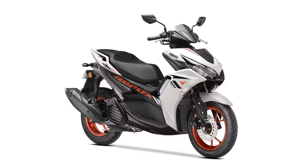 ₹1.47 लाख में ऐसा स्कूटर नहीं देखा होगा! Yamaha Aerox 155 दे रहा है 48.62 kmpl का दमदार माइलेज और स्मार्ट फीचर्स